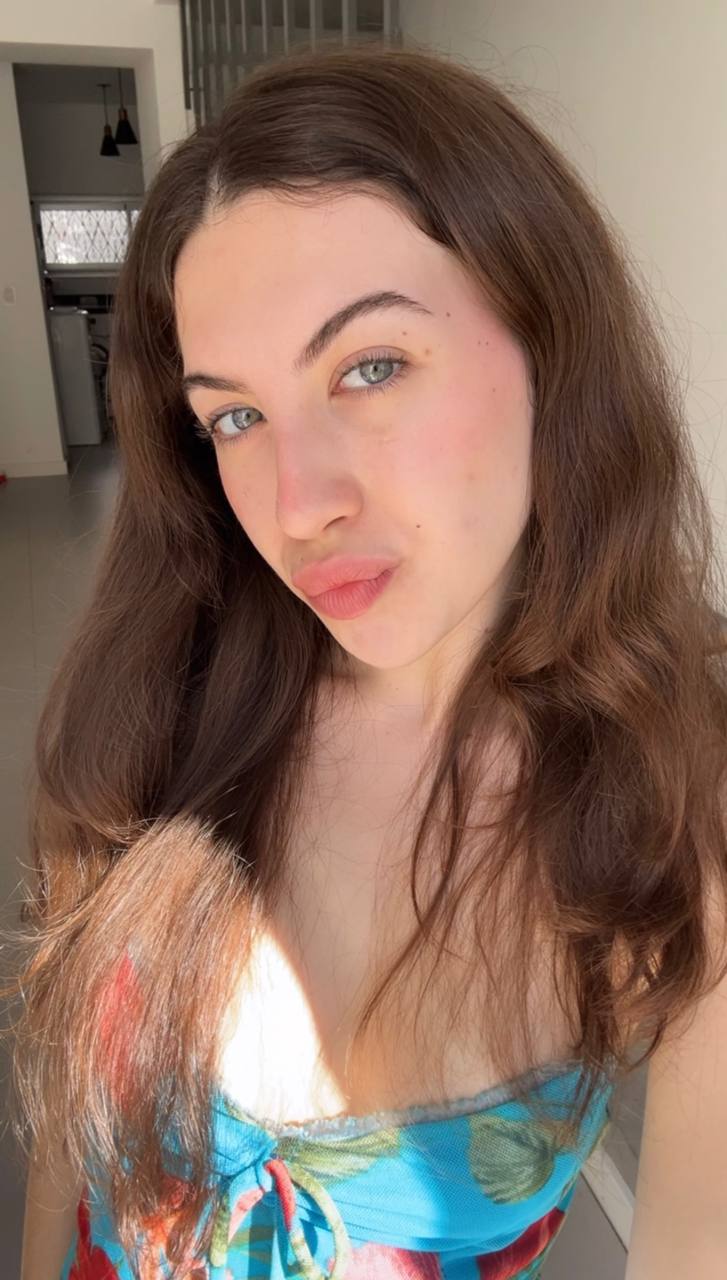 Nude girl Amber in Dehradun