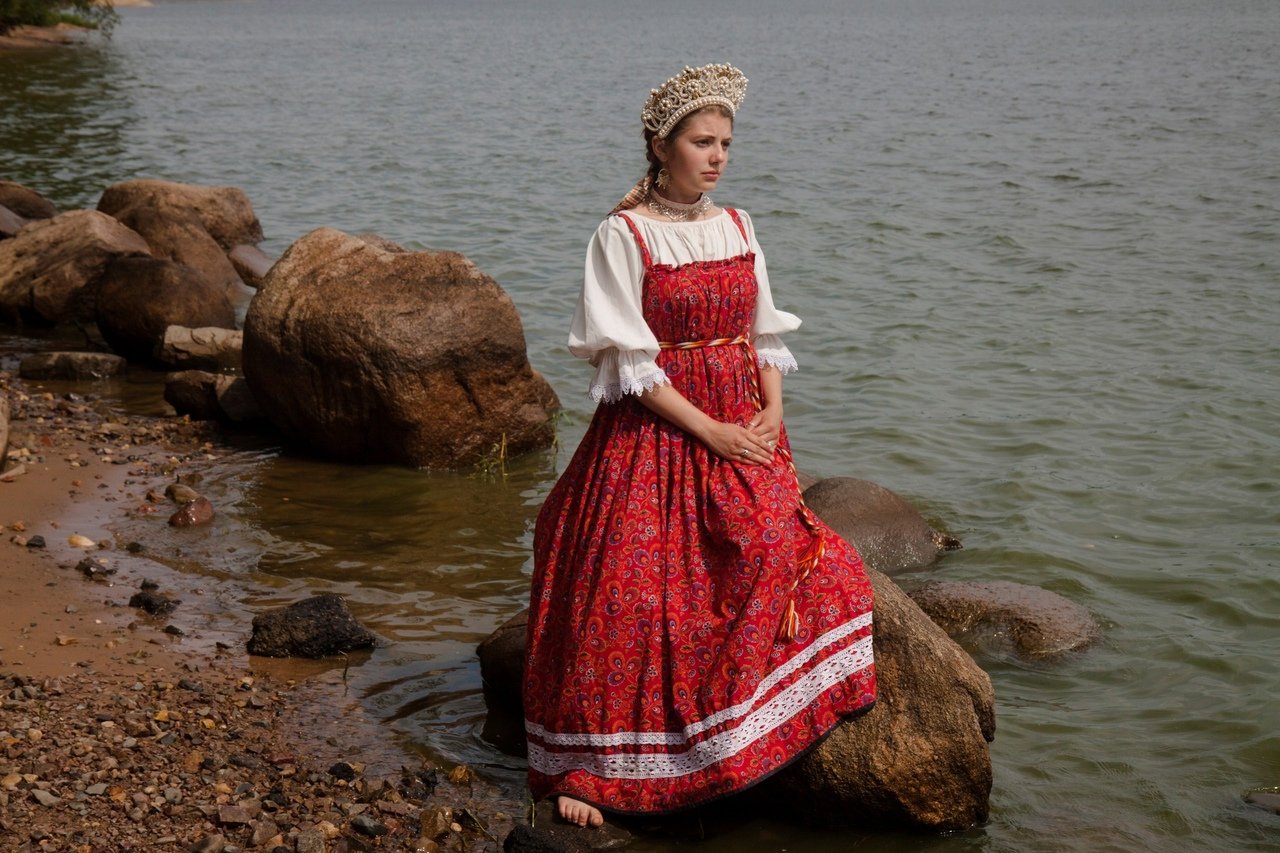 Women in Slavic costumes in Dehradun