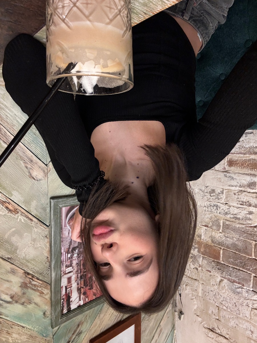 Fresh photos, fresh mood — Tina online in Dehradun